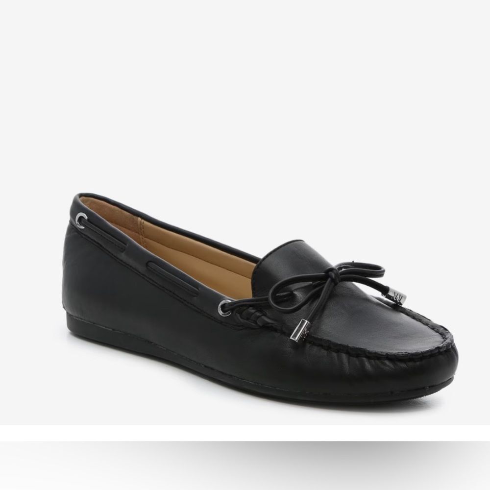 NWB Michael Michael Kors Sutton Loafer
